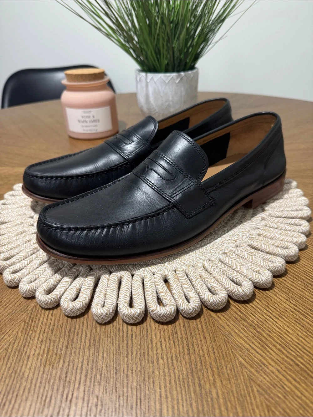 Cole Haan 11.5 M mens black leather penny loafer dress shoes EUC